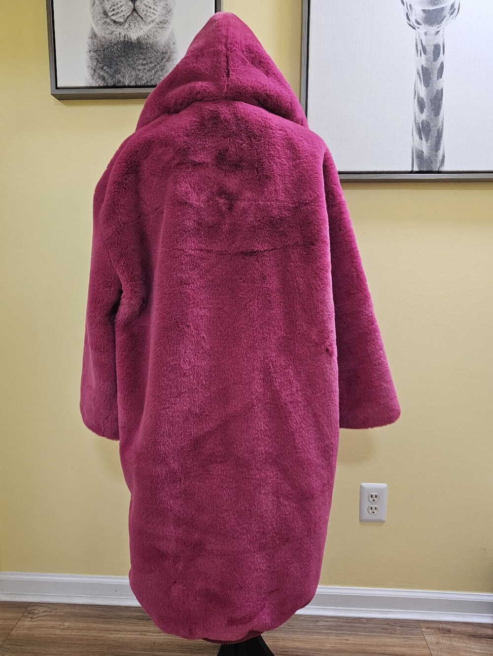 NWOT UGG Koko Oversized Faux Fur Coat - Picture 2 of 12